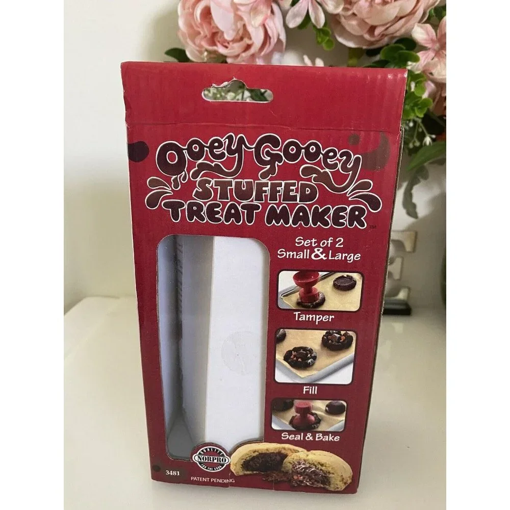 Norpro Ooey Gooey Stuffed Cookie Cutter Treat Bon Bon‎ Candy Maker Set of 2 NIB